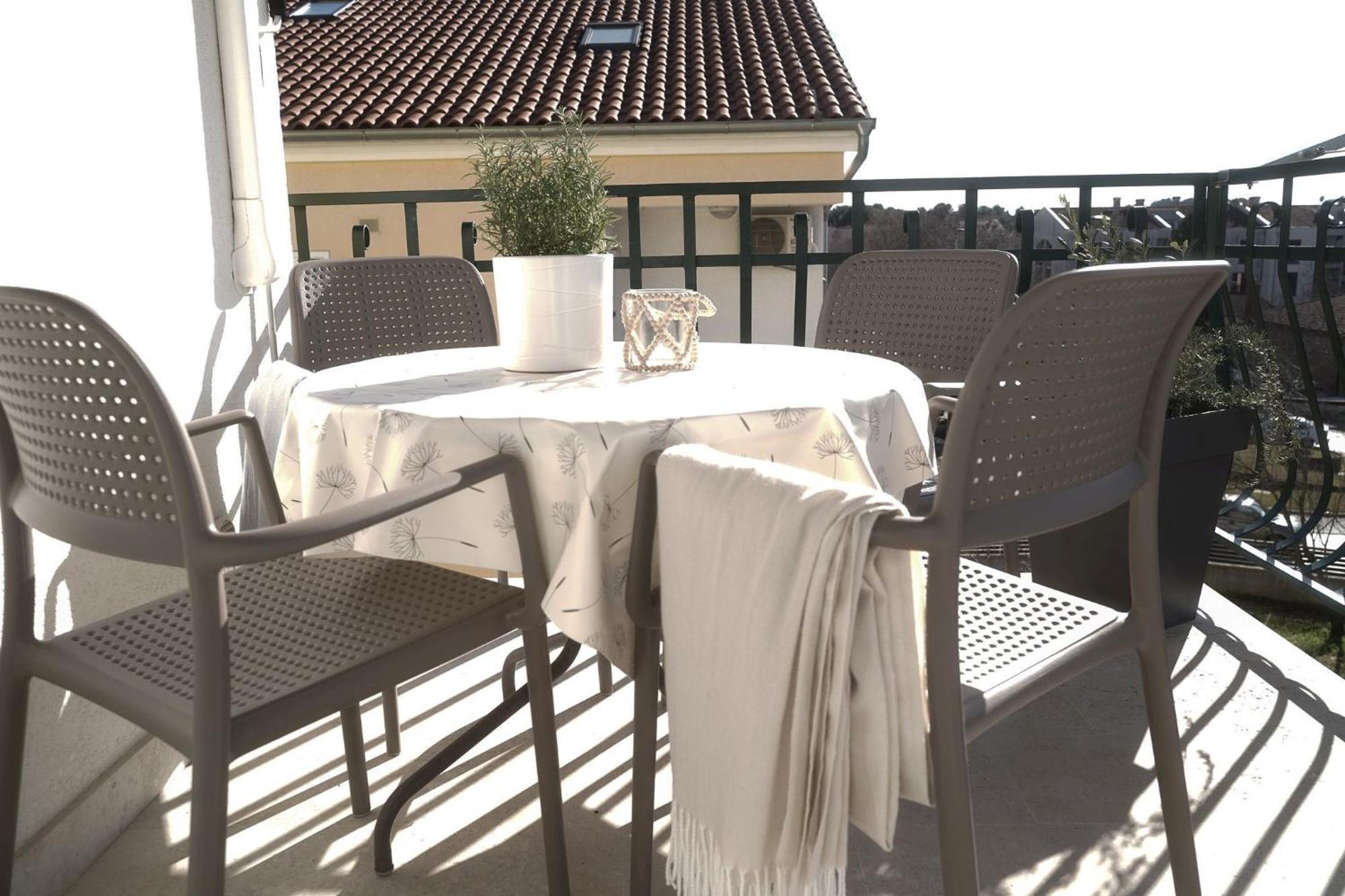Dandelion Apartment Rovinj-Free Bikes Eksteriør billede